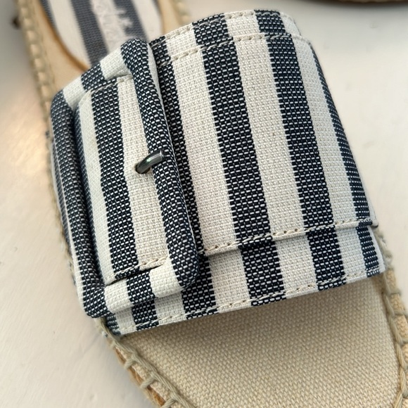 SPLENDID Navy/cream slides/mules/clogs, leather and canvas Size 6 - Picture 3 of 10